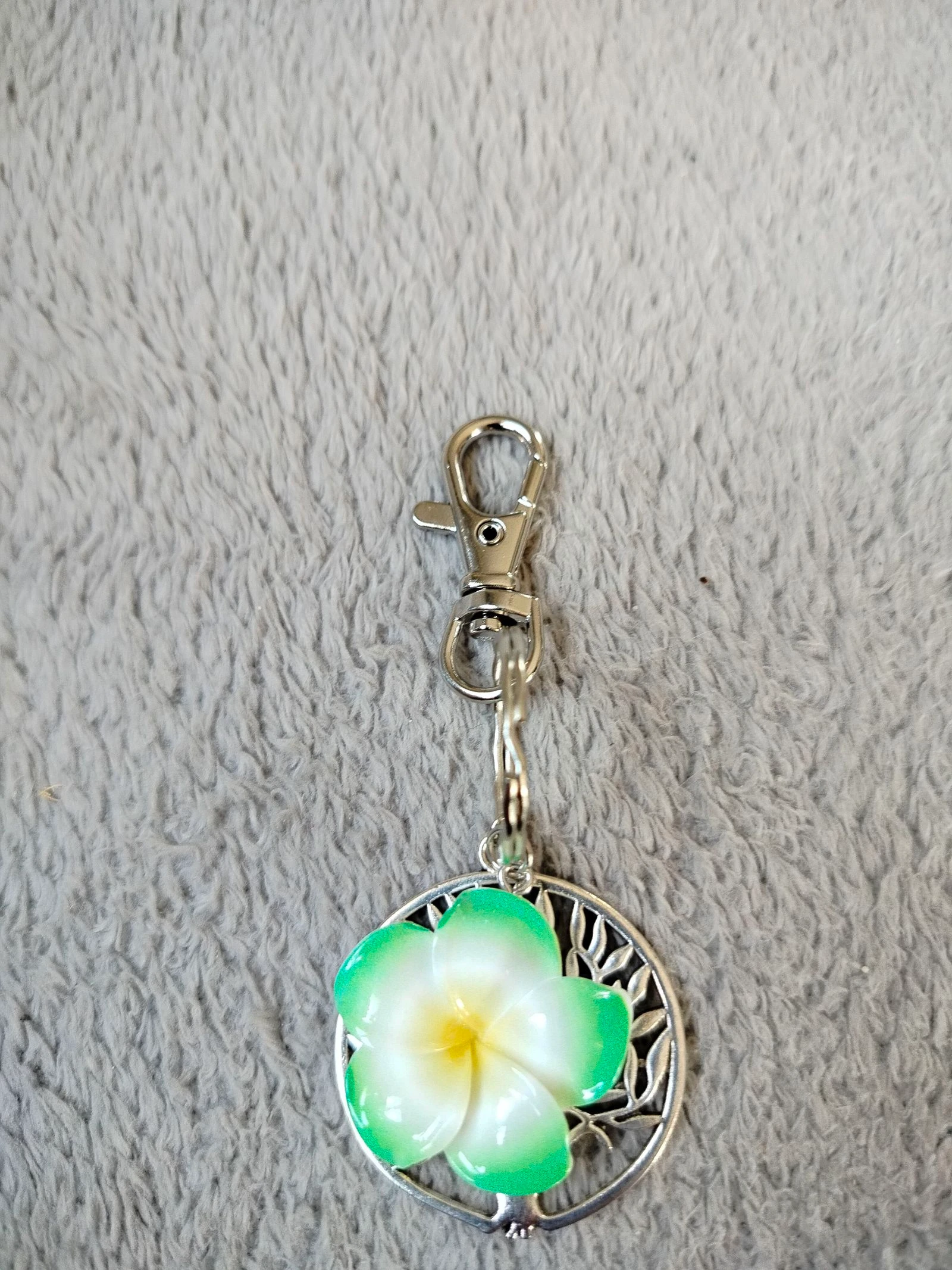 Chic elegant silver life tree keychain tropical flower – photo 2